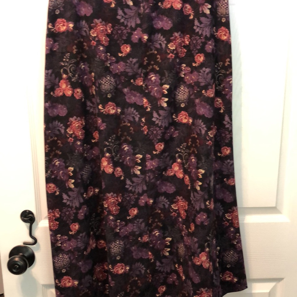Christopher and banks moleskin skirt washable excellent condition size 8 stretch